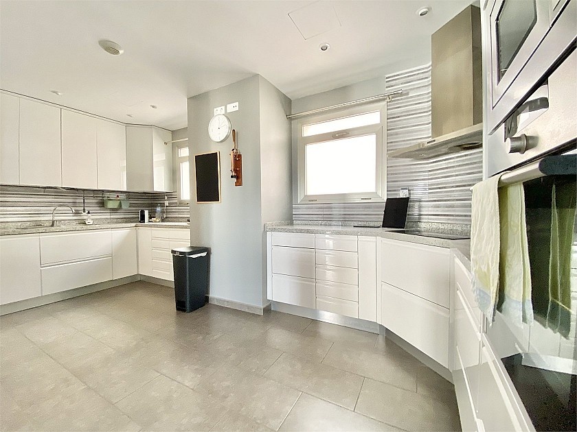 Spacious Penthouse in Villamartin - Spain Homes