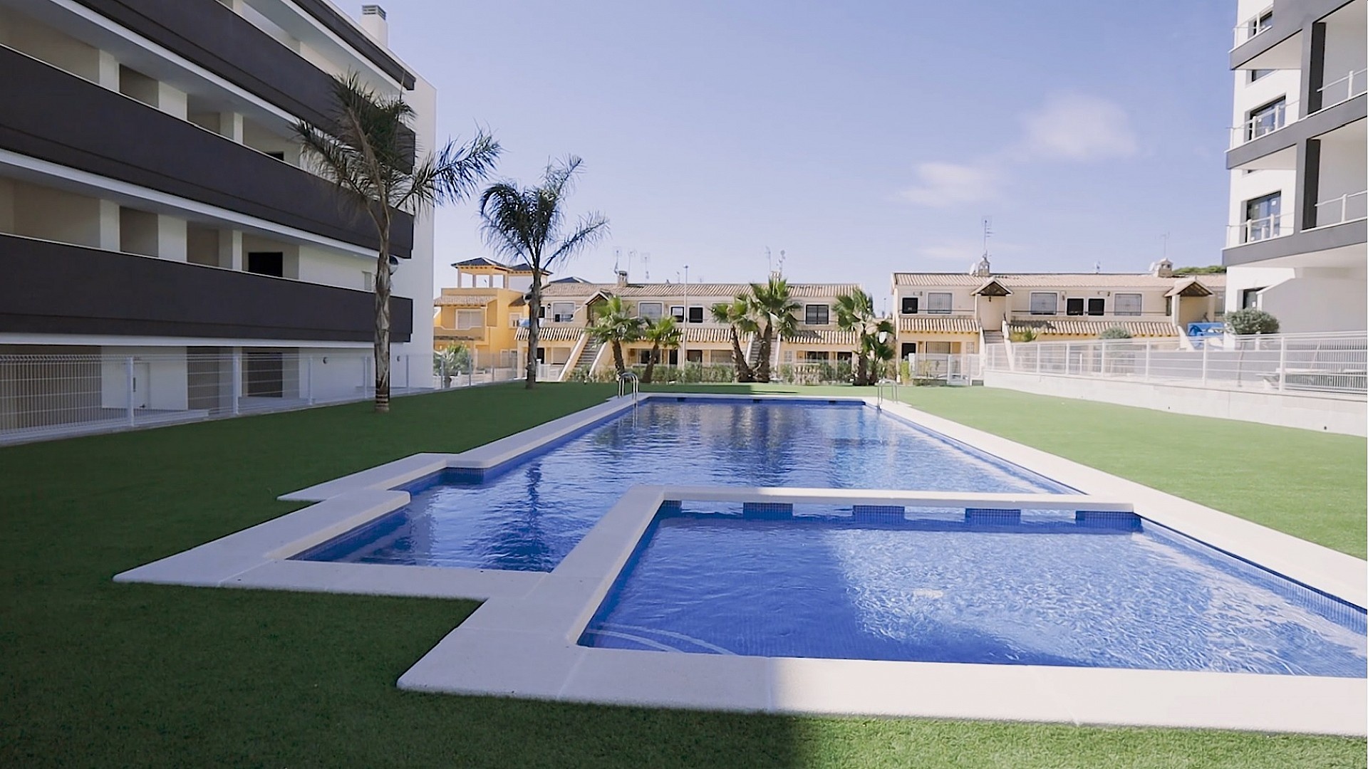 Tilboð - Valentino golf með Einkasundlaug - Spain Homes