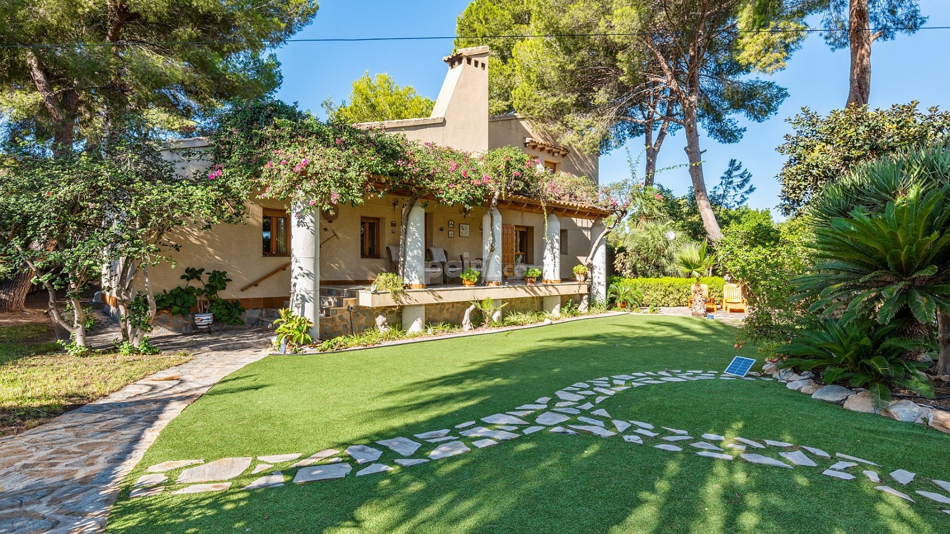 Villa in Villamartin